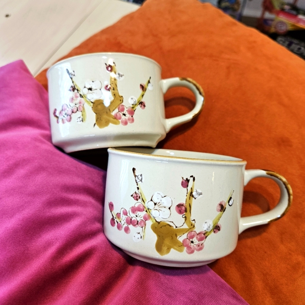 Sunnycraft stoneware collection soup mugs set of 2, Vintage, Korean